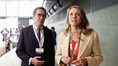 Garamendi salva un 'match-ball', pero sus críticos avisan: "Ha dejado muchas heridas abiertas"