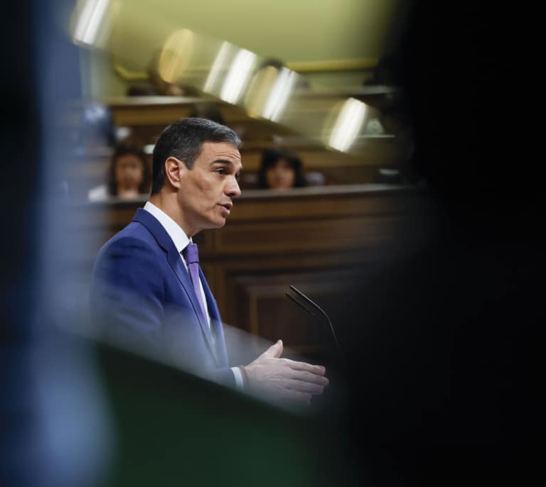 Sánchez pide "tiempo" para las causas del apagón y hace una defensa cerrada de las renovables frente a las nucleares: "Son la única opción"