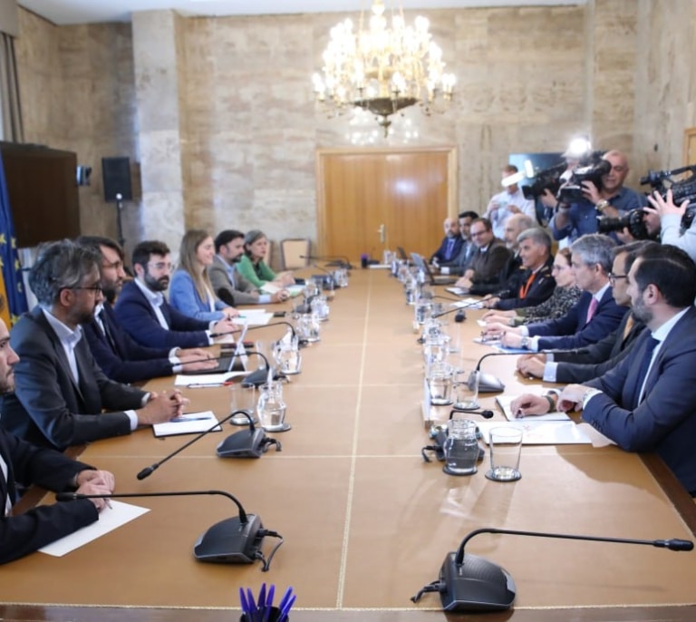 El Gobierno solicita más información a las eléctricas para concretar las causas del apagón