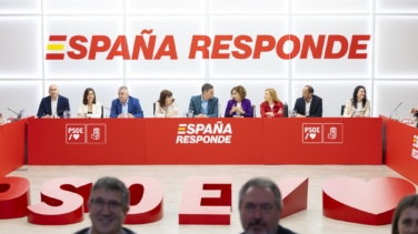 Ferraz y la Moncloa confían en que los wasaps no sean un aviso de Ábalos a Sánchez