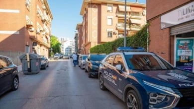 Sucesos. Detenido el padre de acogida tras morir un niño de 3 años olvidado en un coche
