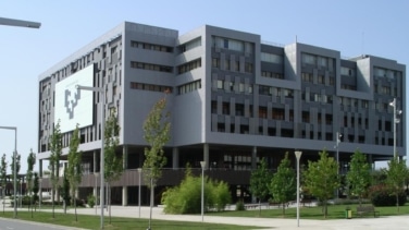 La Universidad Pública Vasca elimina su denominación en castellano y sólo mantendrá su nombre en euskera