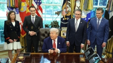 Trump dice ahora que "no cree" que imponga aranceles a la UE porque las empresas europeas construirán sus fábricas en EEUU