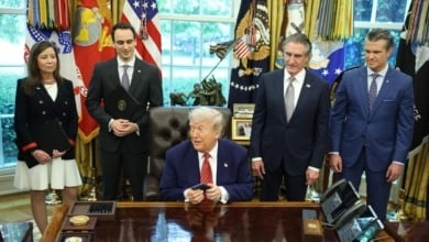 Trump dice ahora que "no cree" que imponga aranceles a la UE porque las empresas europeas construirán sus fábricas en EEUU