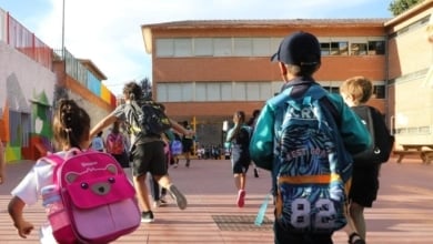 Patios y bibliotecas de colegios públicos abrirán por las tardes en Madrid
