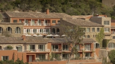 By Salomon abre las puertas del hotel de lujo Finca Victoria