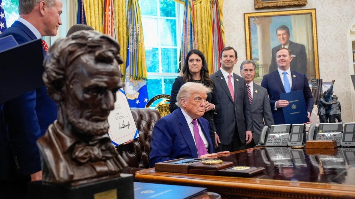 Trump presiona a Ucrania para que acepte la reunión con Rusia y Zelenski reta a Putin a un cara a cara