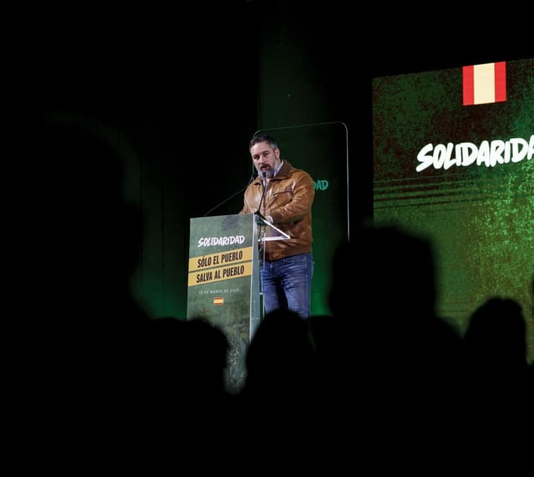 Abascal atribuye la multa del Tribunal de Cuentas a Vox a una motivación "política" que persigue su "ilegalización"
