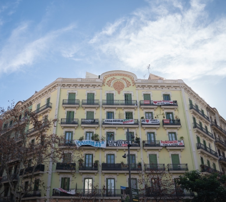 La Càtedra de Barcelona de Estudis d'Habitage aborda las causas de la crisis residencial