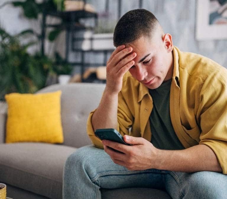 La razón por la que debes preocuparte si te quedas sin cobertura sin motivo aparente