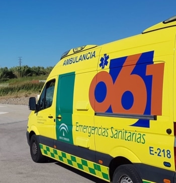 Sucesos. Muere un motorista de 57 años tras colisión en la A-7 [...]