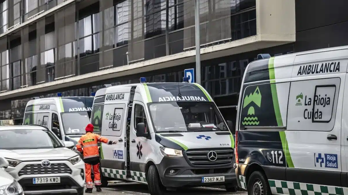 Herido grave un hombre de 64 años al caerse de la moto en Logroño