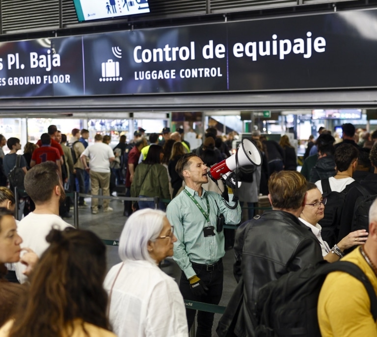 España: dos kits de supervivencia en una semana