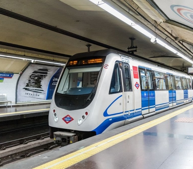 Metro de Madrid manda un mensaje a sus viajeros: no vuelvas a hacer esto