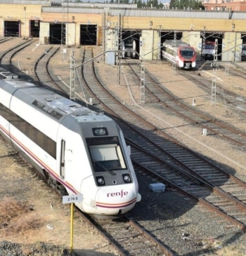 Retrasos y cancelaciones en los trenes de Cercanías de Sevilla