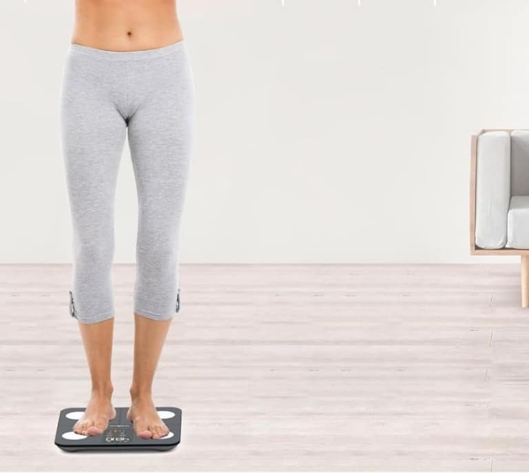 Esta báscula de baño que mide hasta 15 parámetros está rebajadísima en Amazon