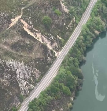 Cae al pantano de Tanes un helicóptero de Bomberos de Asturias que [...]
