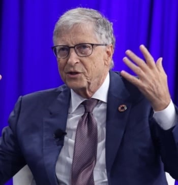 Bill Gates acusa a Elon Musk de contribuir a la muerte de [...]