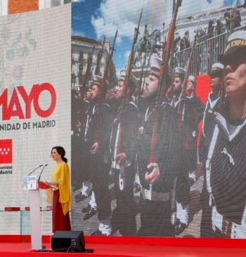 Ayuso: "El pueblo de Madrid está dolido, echa de menos al Ejército"