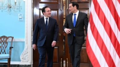 Albares aparca las diferencias en su primer encuentro con Marco Rubio, pero este le insiste en que España debe llevar el gasto en defensa al 5%