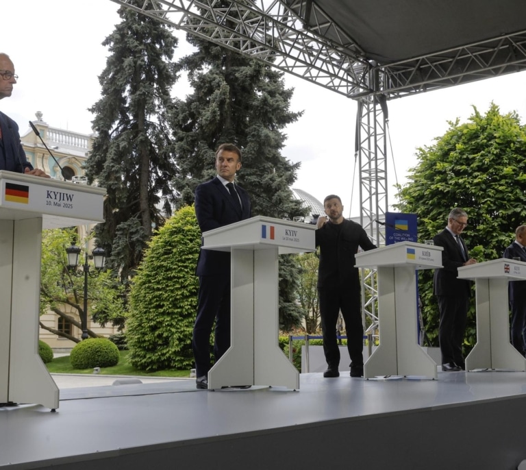 Francia, Reino Unido, Alemania y Polonia advierten a Putin de que le impondrán sanciones si no accede a una tregua inmediata