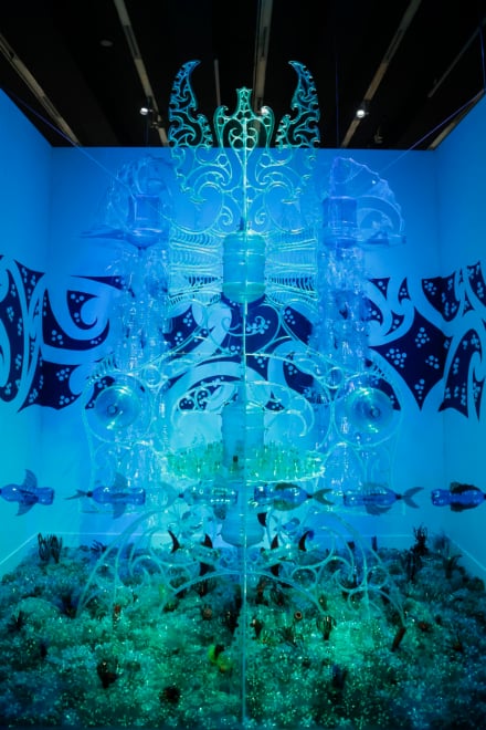 'Tangaroa Totem Mutation' de Geroge Nuku que se puede ver en la exposición "Voces del Pacífico" que del 28 de Mayo al 14 de Septiembre se muestra en el Caixaforum de Madrid