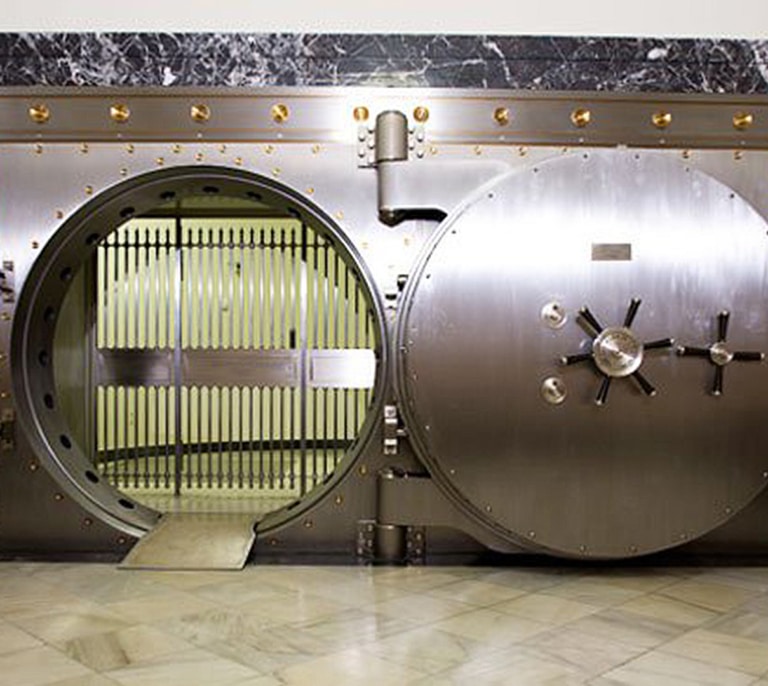 El Banco de España dejará ver sus lingotes de oro en la cámara acorazada