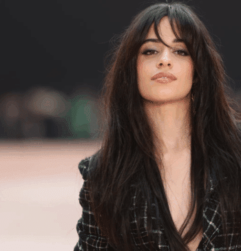 El inesperado motivo por el que Camila Cabello da plantón a El [...]