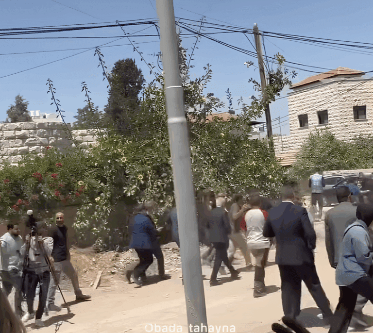 El ejército israelí abre fuego contra una delegación de diplomáticos extranjeros, entre ellos un representante español, en Cisjordania ocupada