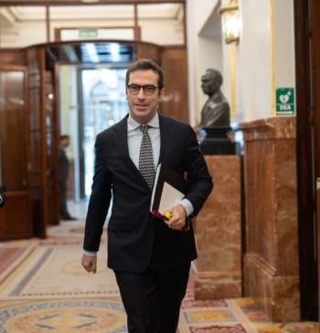 El Congreso convalida el decreto antiaranceles del Gobierno gracias al apoyo de [...]