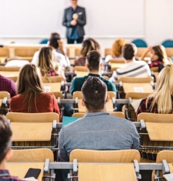 Atención estudiantes: esta es la carrera que  con mejor salida laboral [...]
