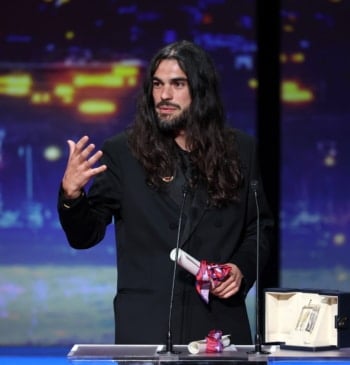 El español Oliver Laxe gana el premio del Jurado de Cannes con [...]