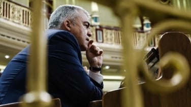'Fontaneros' de primera y de segunda: de la élite de Suárez a las "cloacas" con Leire Díez