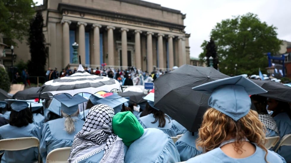Trump ordena a sus embajadas que paralicen los procesos de visados a estudiantes internacionales