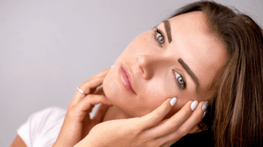 Las apps que te dicen si tu cosmético es tóxico: entre la utilidad y la controversia