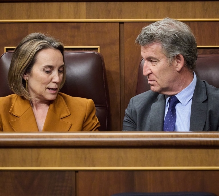 Por qué el PP de Feijóo no ve viable una moción de censura y solo cree que "reforzaría a Sánchez"