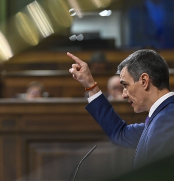 Sánchez se aferra al debate ideológico ante la campaña en contra de [...]