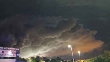 Levantan el confinamiento que habían decretado en cinco municipios catalanes por una nube tóxica con cloro causada por un incendio