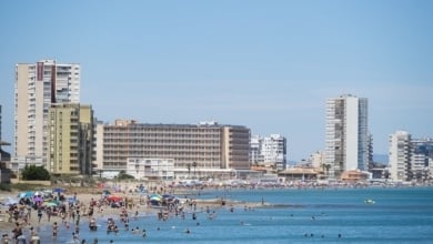 Condenan al presidente de una comunidad de La Manga por el ataque 'caníbal' a un vecino