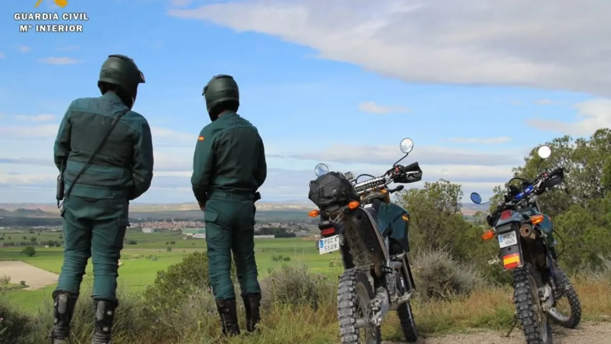 Si pasas por caminos de tierra pueden ponerte una multa de hasta 3.000 euros según la ley de montes