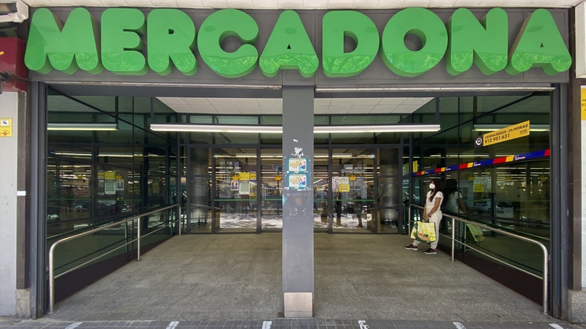 Entrada del supermercado 'Mercadona'