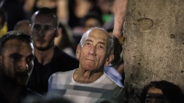 El ex primer ministro Ehud Olmert estalla: "Israel está cometiendo crímenes de guerra en Gaza"