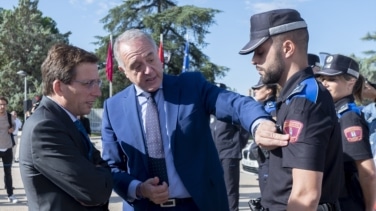 La familia de la niña que fue atropellada por el coche en el que viajaba el director de la policía de Madrid discrepa de la versión oficial
