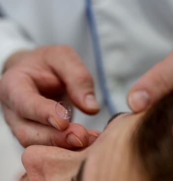 Así será la nueva ayuda para gafas y lentillas a menores de [...]