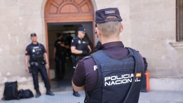 Muere una persona al caerse de la azotea de un hotel en Las Palmas mientras se hacía un selfie
