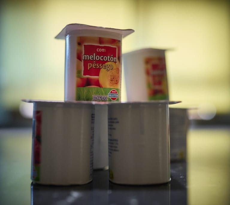 Esto le puede pasar a tu cuerpo si comes yogur todos los días, según los expertos