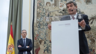 Los servicios de estudios más prestigiosos cuestionan la sostenibilidad de las pensiones que defiende Escrivá