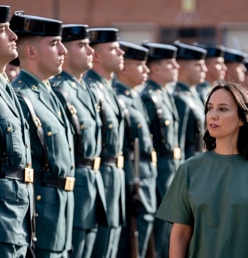 La directora de la Guardia Civil se reúne con el teniente coronel [...]