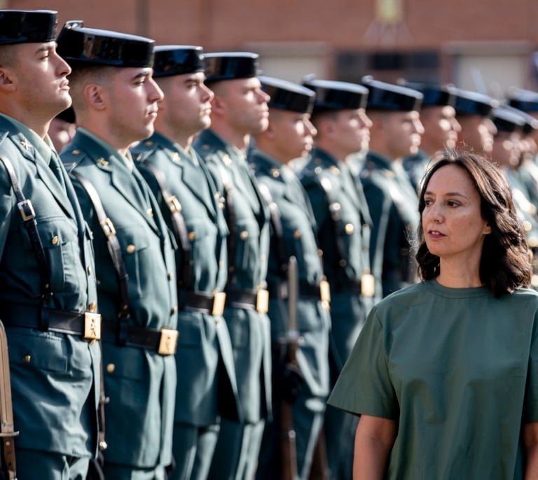 La directora de la Guardia Civil se reúne con el teniente coronel Balas, jefe de la UCO, para trasladarle su apoyo