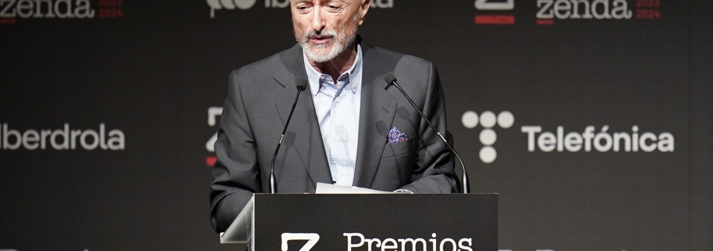 FOTO DE ARCHIVO. El escritor Arturo Pérez Reverte durante la ceremonia de entrega de la primera edición de los Premios Zenda, a 14 de enero de 2025